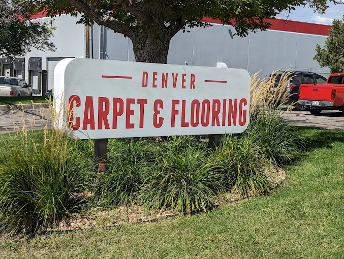 denver carpet and flooring sign